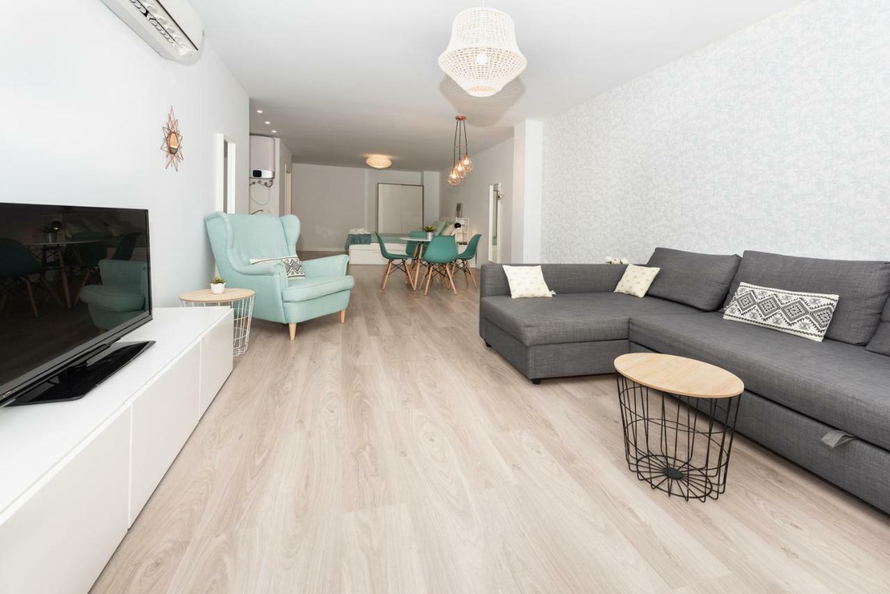 말라가 Fantasticos Lofts Malagueta 아파트 외부 사진